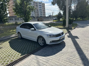Авто Volkswagen Jetta 2016 № 8028775