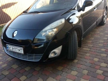 Авто Renault Grand Scenic 2011 № 8028921