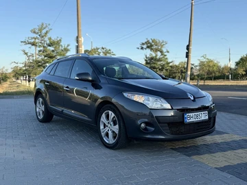 Авто Renault Megane 2011 № 8028931