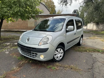 Авто Renault Kangoo Passenger 2010 № 8028938