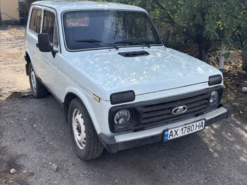 Авто ВАЗ 21213 1998 № 8029016