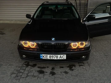 Авто BMW 5 Серия 2002 № 8029118