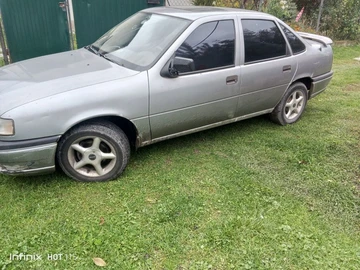 Авто Opel Vectra 1995 № 8029284
