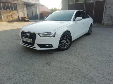 Авто Audi A4 2012 № 8029425