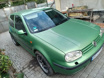 Авто Volkswagen Golf 1999 № 8029705