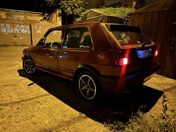 Авто Volkswagen Golf 1987 № 8029740