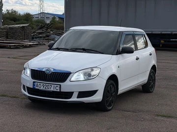 Авто Skoda Fabia 2011 № 8029753
