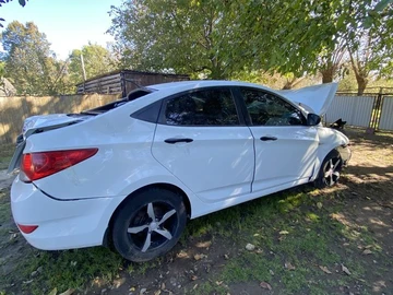 Авто Hyundai Accent 2012 № 8029809
