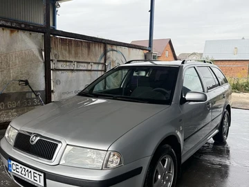 Авто Skoda Octavia 2004 № 8029832