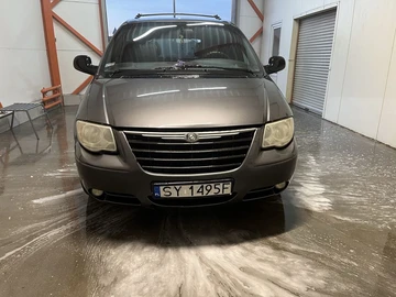 Авто Chrysler Voyager 2004 № 8029888
