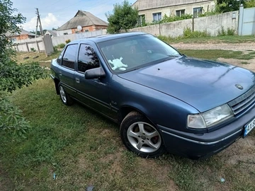 Авто Opel Vectra 1989 № 8029898