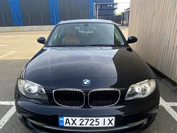 Авто BMW 1 Серия 2009 № 8030095