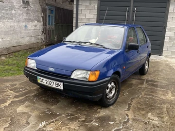 Авто Ford Fiesta 1994 № 8030128