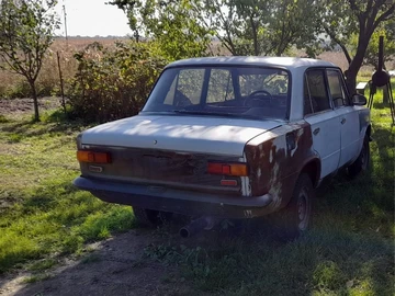 Авто ВАЗ 2101 1979 № 8030136