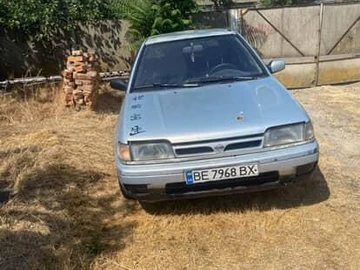 Авто Nissan Sunny 1993 № 8030159
