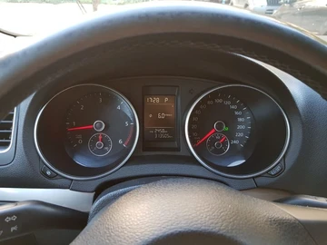 Авто Volkswagen Golf 2009 № 8030250