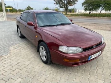 Авто Toyota Camry 1993 № 8030314
