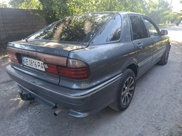 Авто Mitsubishi Galant 1992 № 8030450