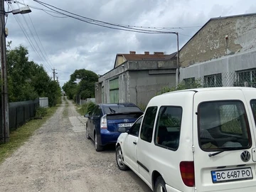 Авто Volkswagen Caddy 2001 № 8030485