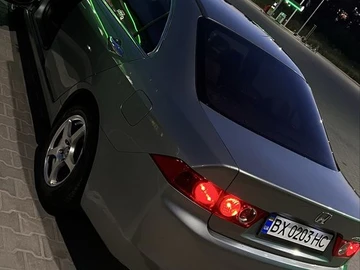 Авто Honda Accord 2004 № 8030492