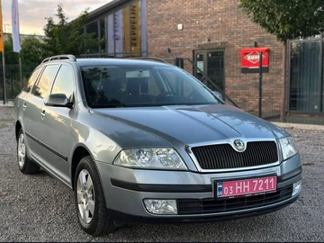 Авто Skoda Octavia 2004 № 8030580