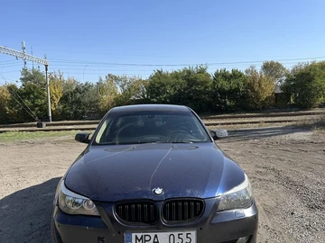 Авто BMW 5 Серия 2004 № 8030658
