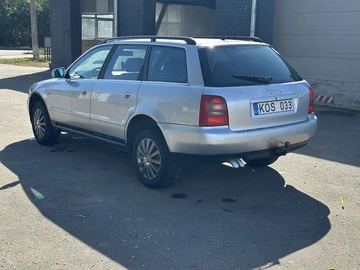 Авто Audi A4 2000 № 8030805