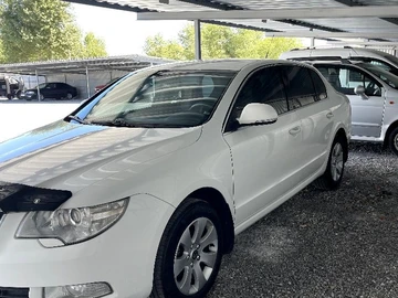 Авто Skoda Superb 2008 № 8030818