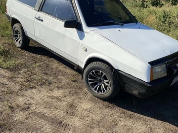 Авто ВАЗ 2108 1986 № 8030947