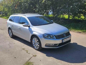 Авто Volkswagen Passat Variant 2011 № 8031006
