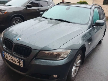 Авто BMW M1 2010 № 8031010