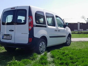 Авто Renault 5 2009 № 8031163