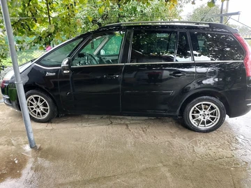 Авто Citroen C4 Picasso 2010 № 8031190