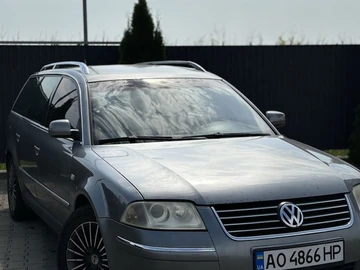 Авто Volkswagen Passat Variant 2003 № 8031213