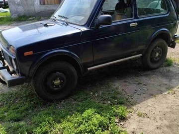 Авто ВАЗ 21214 2010 № 8031223
