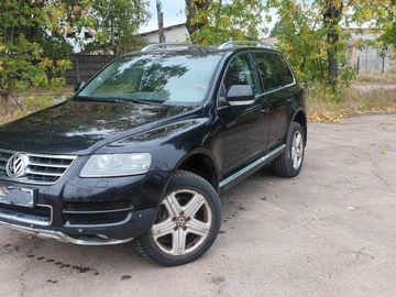 Авто Volkswagen Touareg 2006 № 8031311