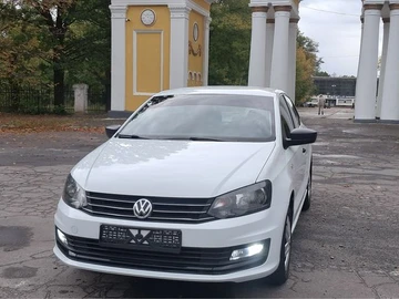 Авто Volkswagen Polo 2019 № 8031313