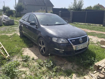 Авто Volkswagen Passat Sedan 2005 № 8031353