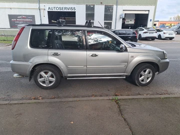 Авто Nissan X-Trail 2004 № 8031363