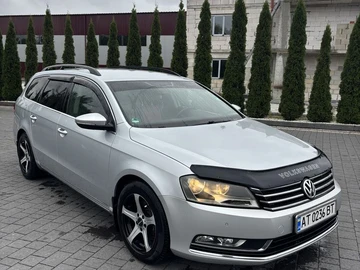 Авто Volkswagen Passat Variant 2012 № 8031381