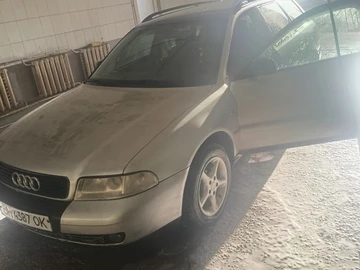 Авто Audi A4 1999 № 8031494