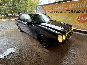 Авто Mercedes E Серия 1998 № 8031514