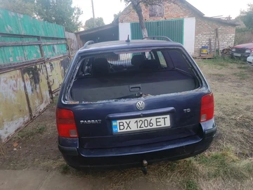 Авто Volkswagen Passat Variant 1999 № 8031634