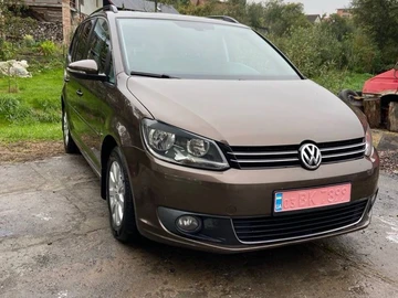 Авто Volkswagen Touran 2012 № 8031668