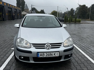 Авто Volkswagen Golf 2005 № 8031673