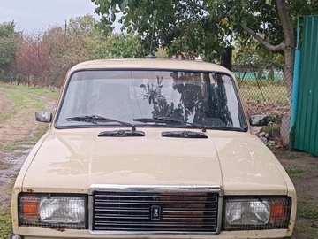 Авто ВАЗ 2107 1988 № 8031690