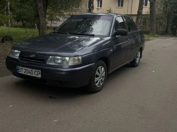 Авто ВАЗ 2110 2001 № 8031957