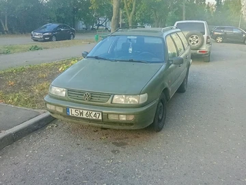 Авто Volkswagen Passat Variant 1995 № 8031982