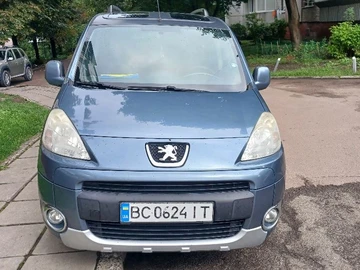 Авто Peugeot Partner 2011 № 8032012
