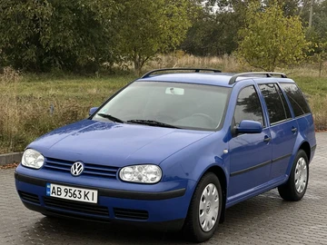 Авто Volkswagen Golf 2000 № 8032026